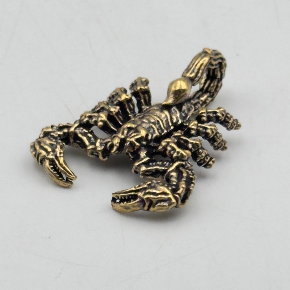 BG8-Miniature brass metal scorpion, bug insect figurine